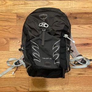 Osprey talon 22 hiking backpack